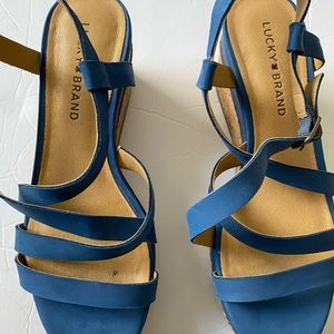Luck Brand blue platform wedge sandals size 81/2.